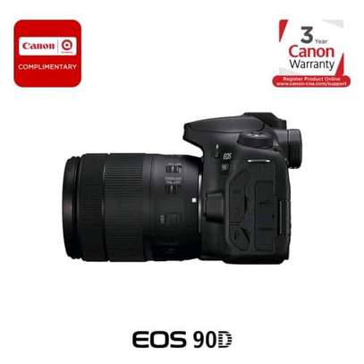 Canon EOS 90D Camera with  18-135mm IS USM Lens image 3