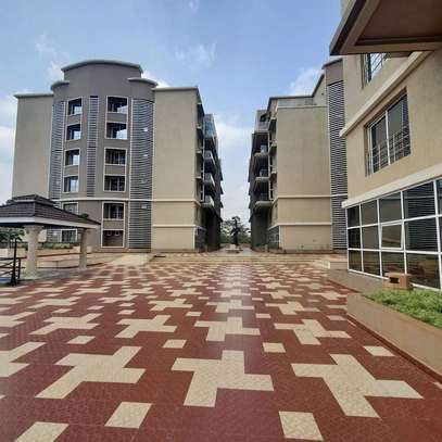 Serviced 3 Bed Apartment with En Suite in Kilimani image 2