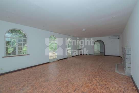 4 Bed House with Garden in Muthaiga image 10