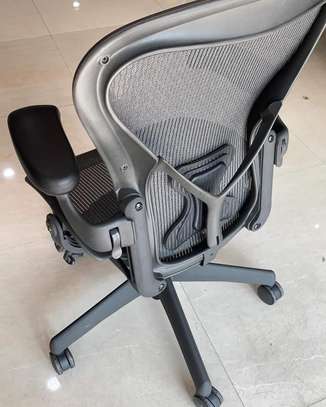 Fully Meshed Reception Office Chair image 2