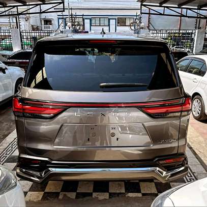 Lexus LX600 2023 Grey Auto petrol image 10