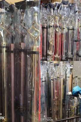 QUALITY EXTANDABLE CURTAIN RODS image 3