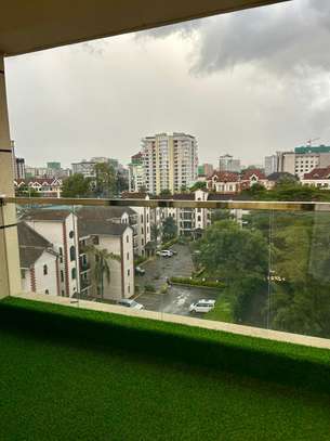 Serviced 2 Bed Apartment with En Suite in Kilimani image 11