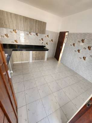 3 Bed Apartment with En Suite at Utange image 5
