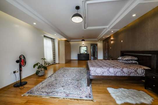 2 Bed Apartment with En Suite in Lavington image 15