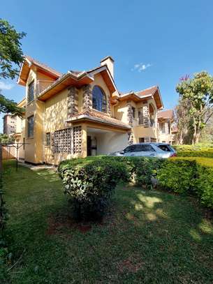 5 Bed House with En Suite at Kileleshwa image 1