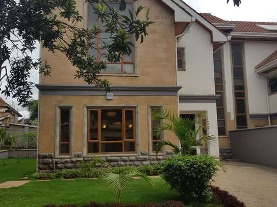 5 Bed Townhouse with Gym in Lavington image 1