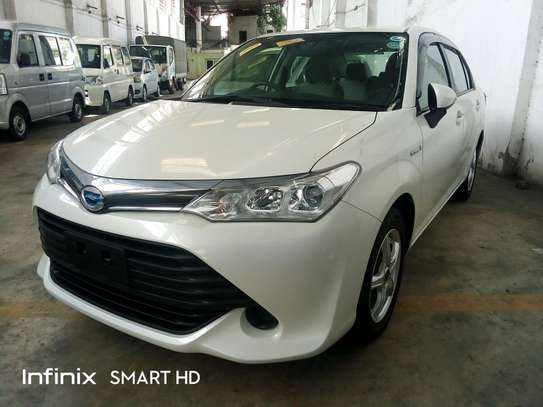 Toyota Axio hybrid 2016 model image 4