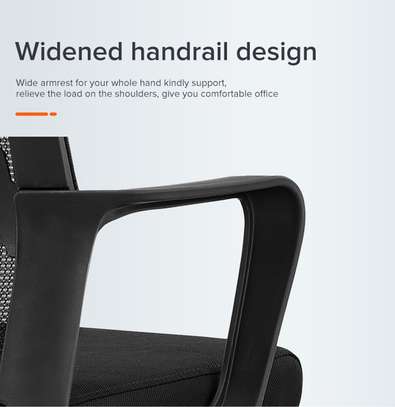 Durable Captain Mesh Highback Swivel Office Chair image 8