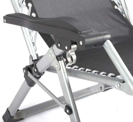 Outdoor Chair: Mesh Foldable Zero Gravity Chair image 3