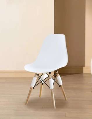 Office Chair: White Eames Home Office Chair image 4
