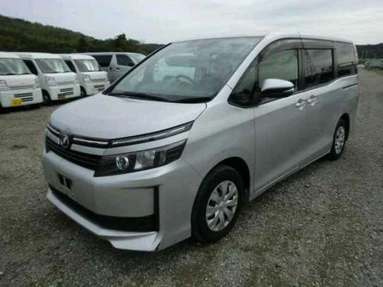 Toyota VOXY (mkopo/ hire purchase accepted) image 10