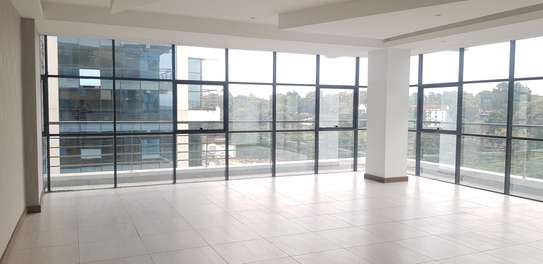 198 m² office for rent in Parklands image 1