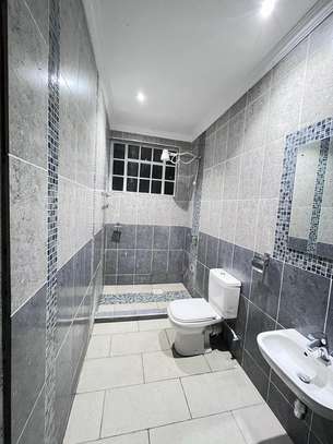 4 BEDROOM, ALL ENSUITE image 3