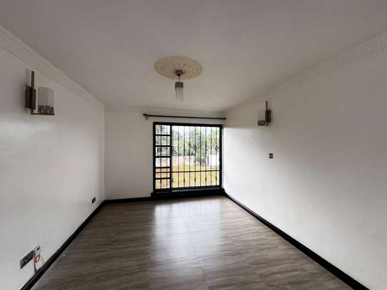 5 Bed House with En Suite in Runda image 5