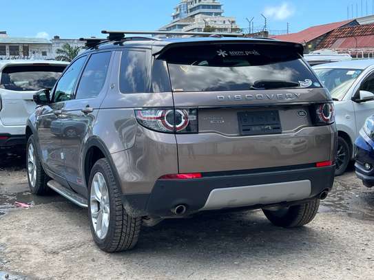 LAND ROVER DISCOVERY 2017 MODEL. image 1