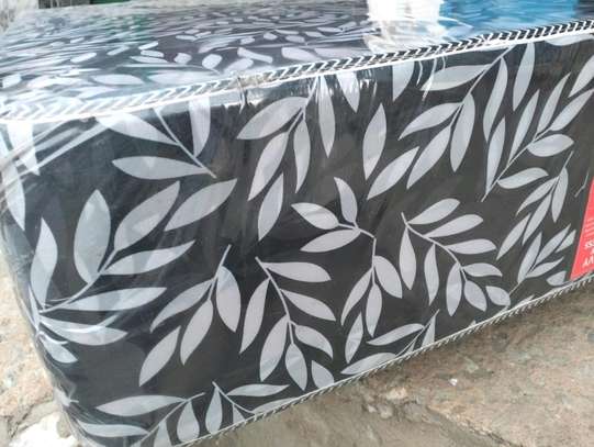 Bora Kinga!8inch,5x6, HD mattress free delivery image 2