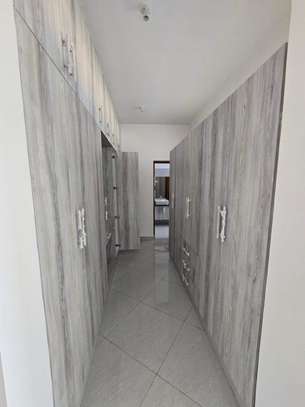 3 Bed Apartment with En Suite at Mt Kenya Road Nyali image 13