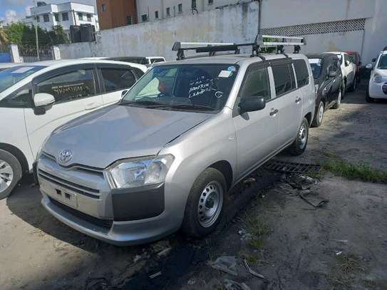 Toyota PROBOX mkopo/hire purchase accepted image 2