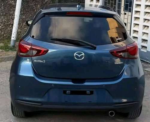 Mazda 2 image 4