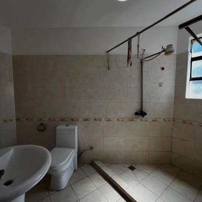 2 Bed Apartment with Gym in Lavington image 19