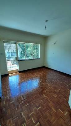3 Bed Townhouse with En Suite in Westlands Area image 6