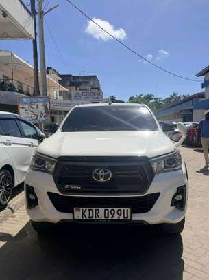 Toyota Hilux double cab 2017 USED image 5