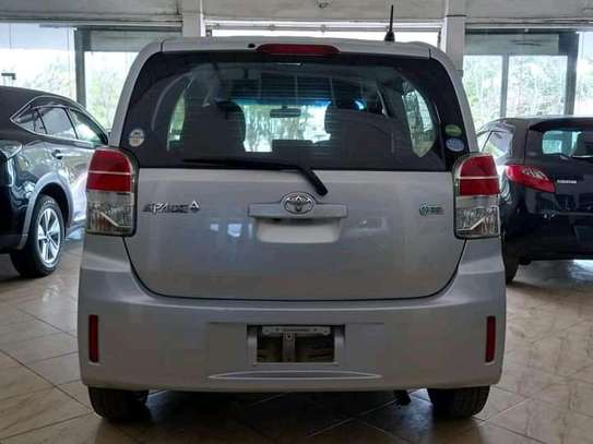 TOYOTA SPADE 2015MODEL image 6