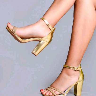 Chunky heels image 5