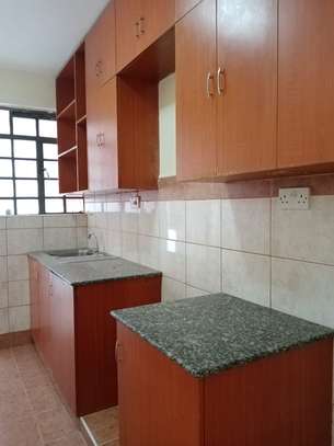 2 bedroom flat for rent image 3