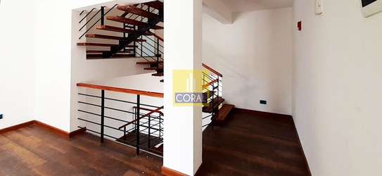 4 Bed Townhouse  in Lavington image 9