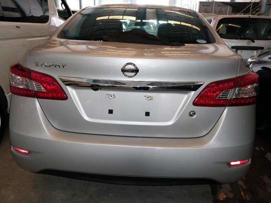 Nissan sylphy image 5