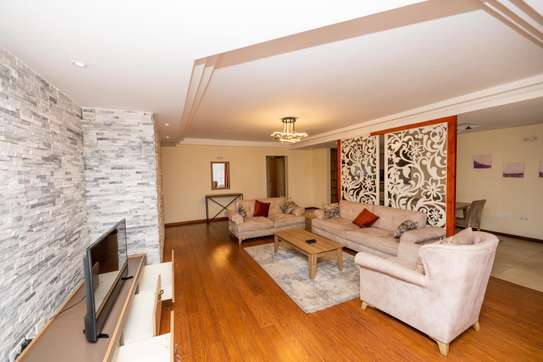 Serviced 2 Bed Apartment with En Suite at Chaka Road image 1