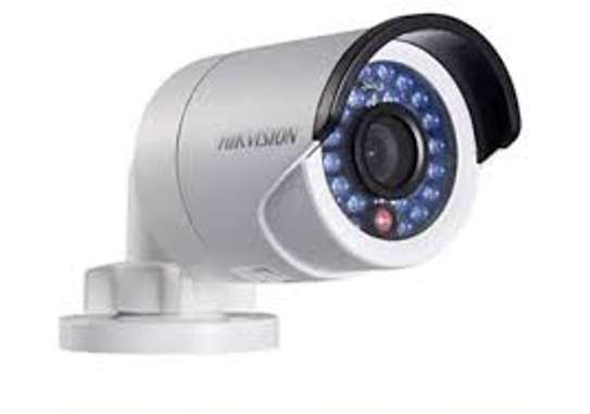 720MP CCTV BULLETHIKVISION CAMERA image 1