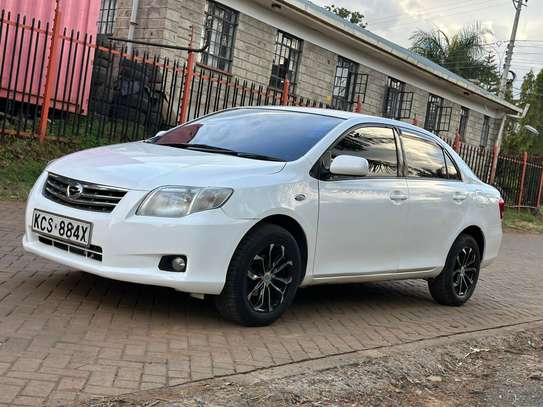 Extremely clean Toyota Axio offer image 6