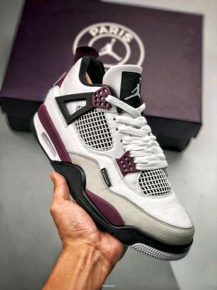 Gray psg sneakers image 1
