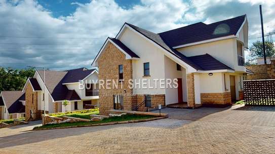 4 Bed House with En Suite at Redhill image 2