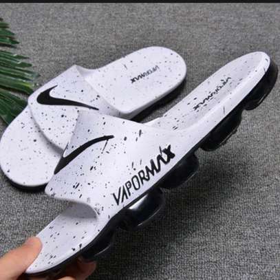 Nike vapormax slides price shop