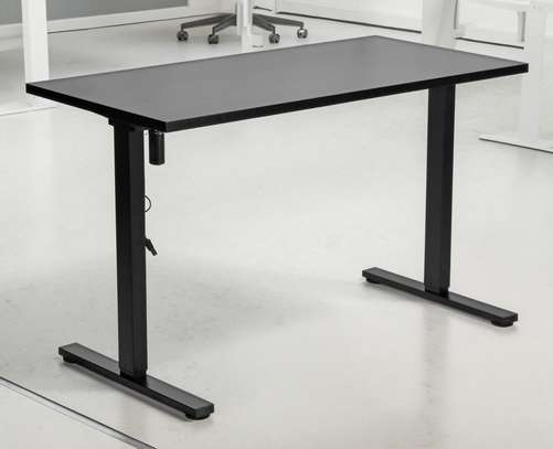 Standing Desk: Black Standing Office Desk In  Vihiga image 6