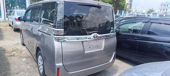Toyota VoxY Grey 2018 2WD image 8