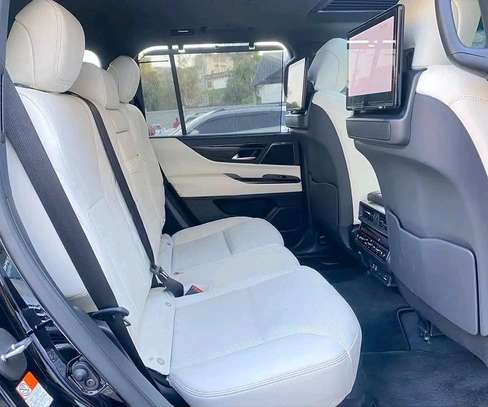 Lexus LX600 Black 2023 Sport image 7