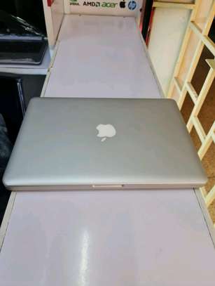 MacBook pro 2012 image 5