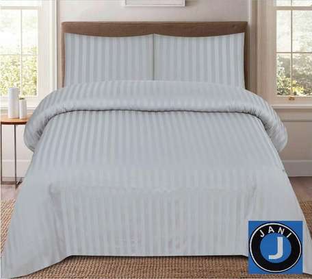 King-size  luxury satin cotton bedsheets image 1