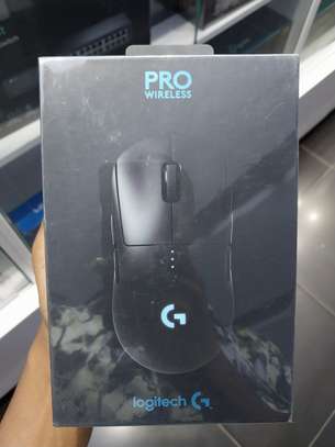 Logitech G Pro Wireless Gaming Mouse image 2