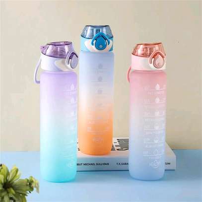 700ml colorful water bottle image 1