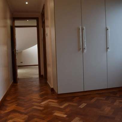 5 Bed Townhouse with En Suite at Lower Kabete image 5