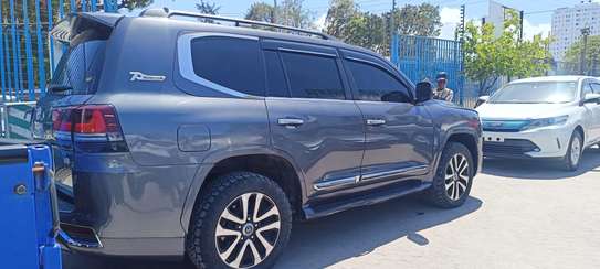 Toyota land Cruiser VZR Diesel engine 2016 image 12