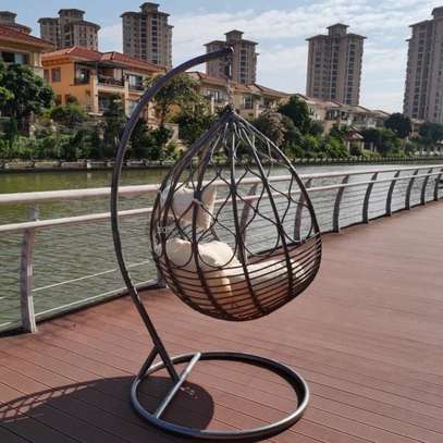 Hammock Swing: Modern Rattan Chair, Cozy & Elegant Style image 9