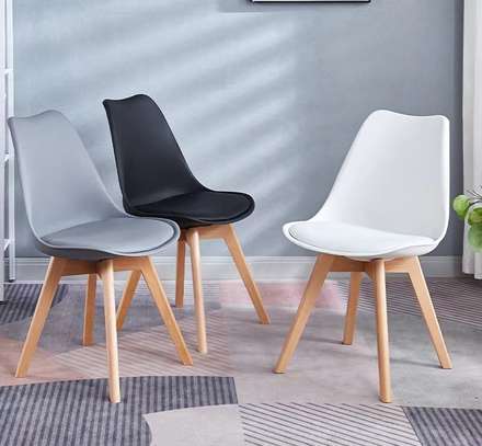 Office Chair: Padded Eames Dining Chair image 3