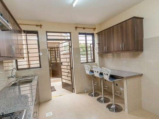4 bedroom house for sale in Syokimau image 8